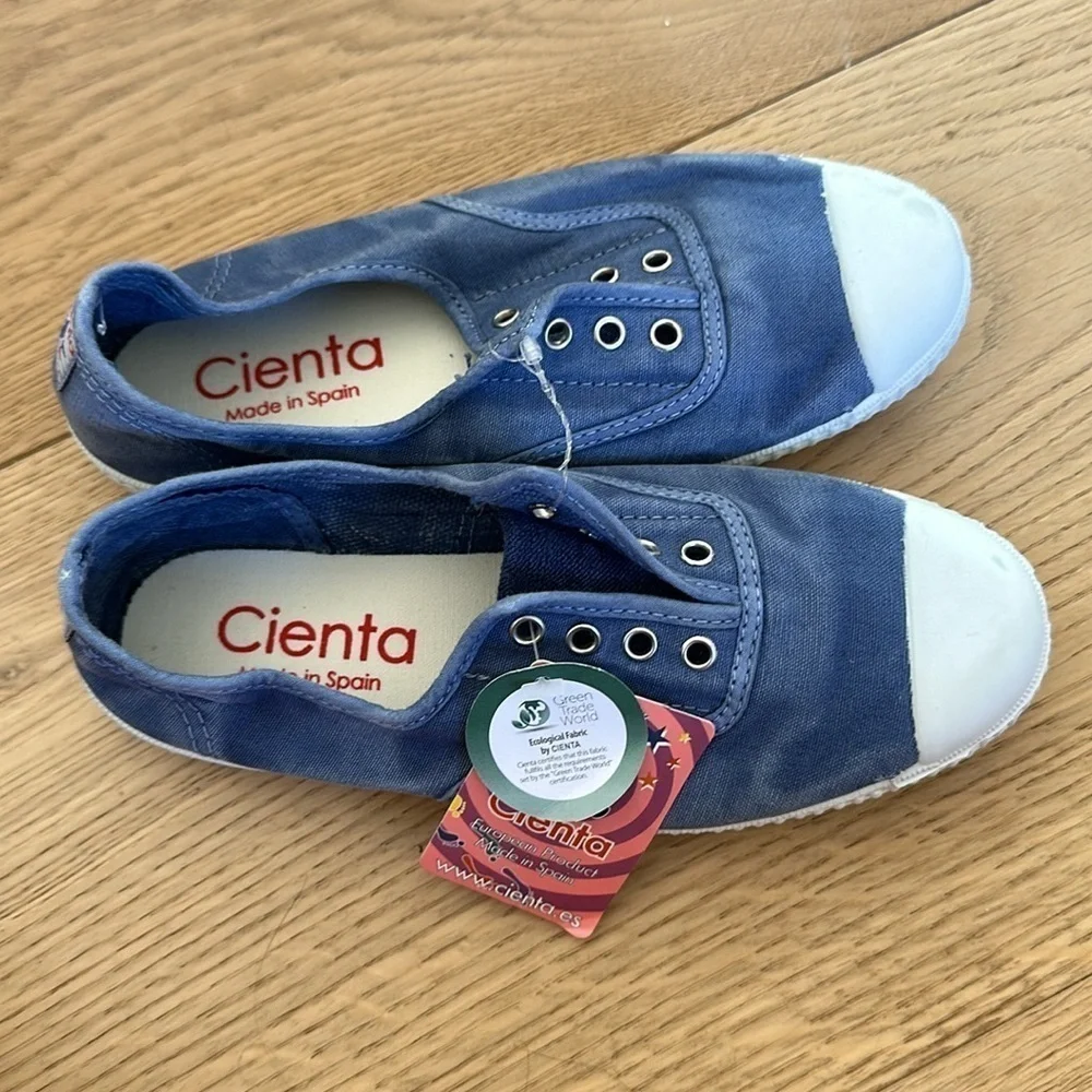 Cienta Laceless Slip-On Sneaker  DENIM, Size 3.5US / 35EU NWT
